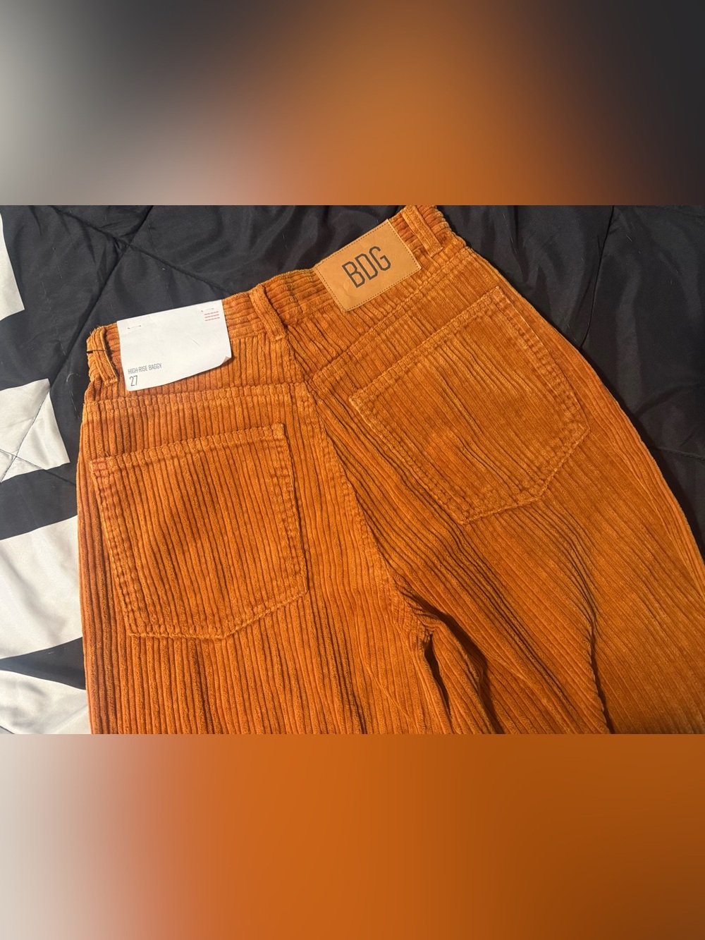 ✨BDG Corduroy High-Rise Baggy Jeans✨ - Picture 3 of 7